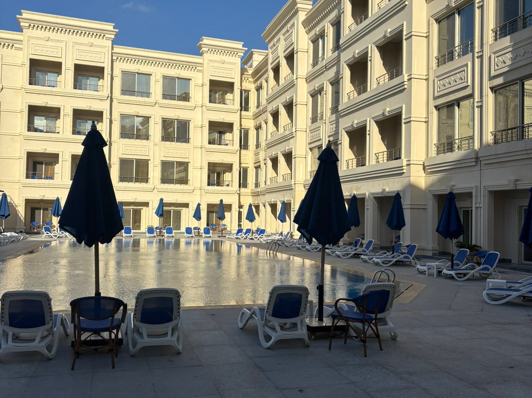 海尔南Mamoura酒店&活动中心主图