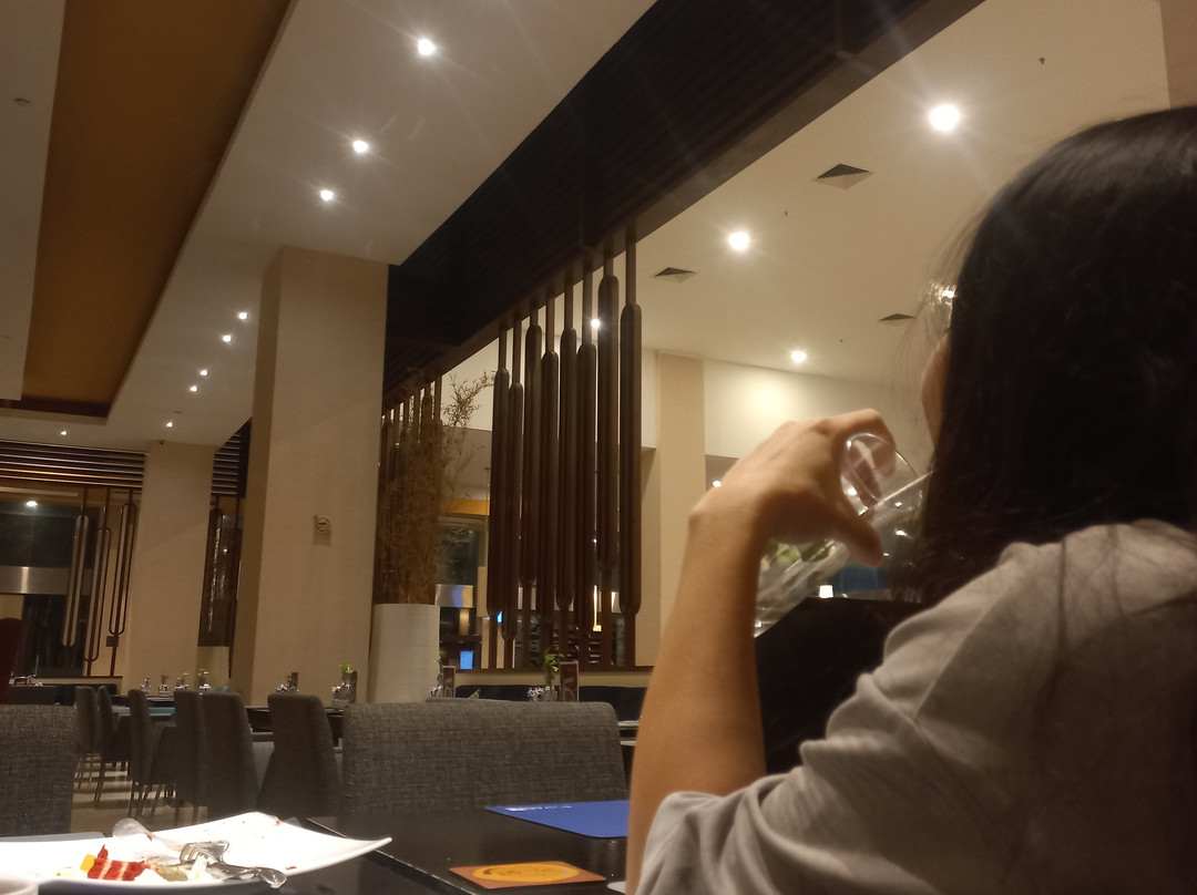 巴厘巴板诺富特酒店主图