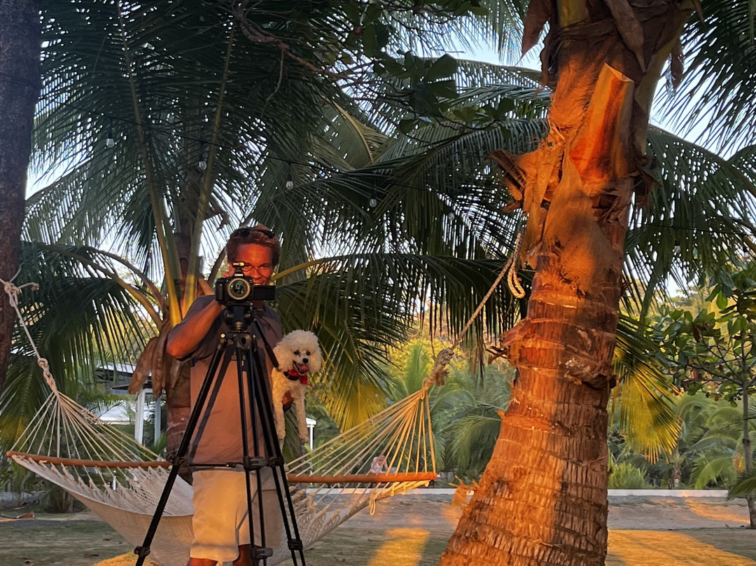 Ten Toes Surf - Surf Coaching and Lessons