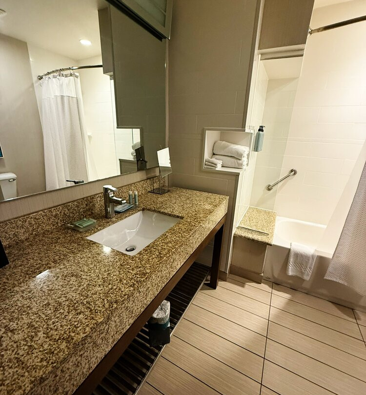 Courtyard by Marriott Bismarck North主图
