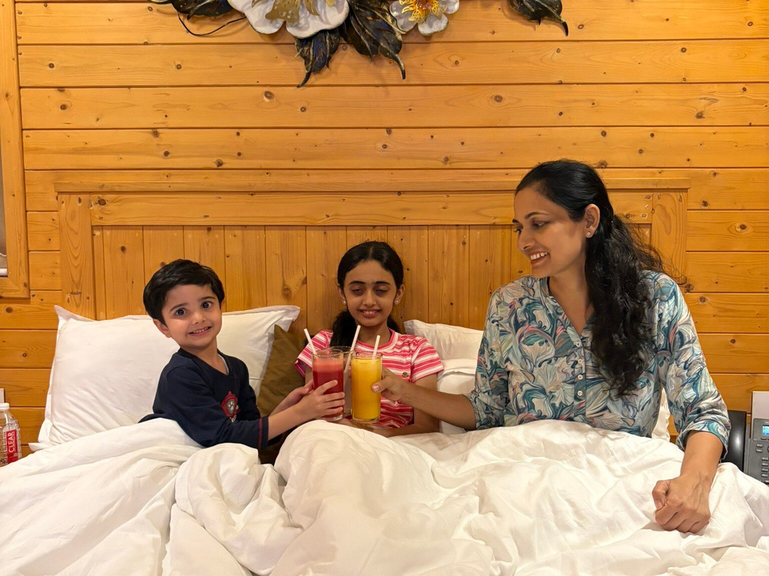 Villament Zinc Journey By The Fern, Karjat主图