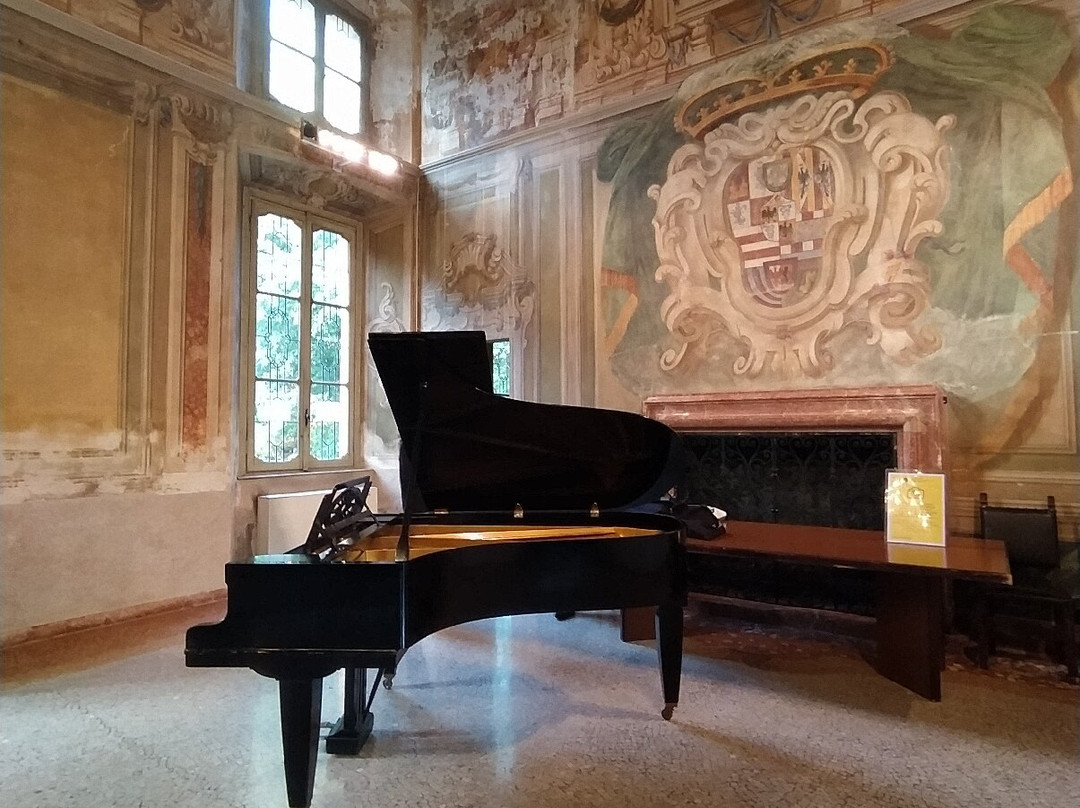 Villa Rusconi-Castano Primo必去景点
