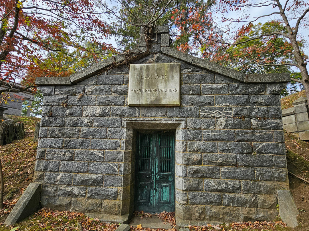 Old Burying Point Cemetery-塞勒姆必去景点