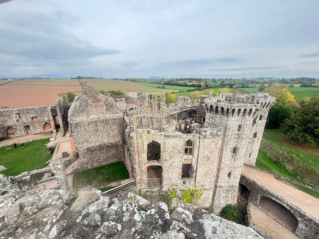 Raglan Castle-Raglan必去景点