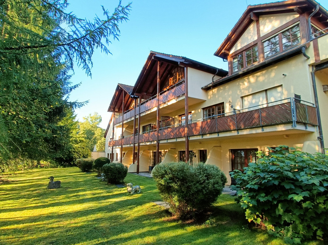 Hotel Gasthof zum Sussen Grund主图