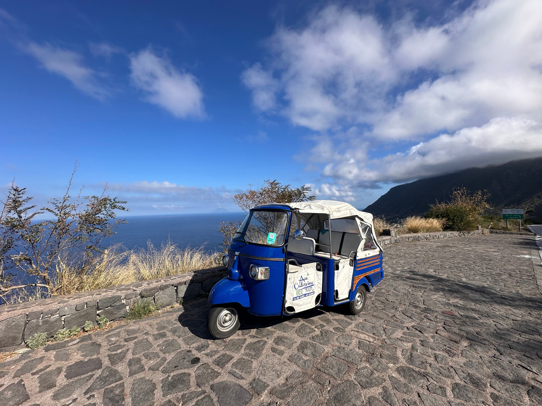 Ape Calessino – New Electric | Giro dell’Isola | Salina-Malfa必去景点