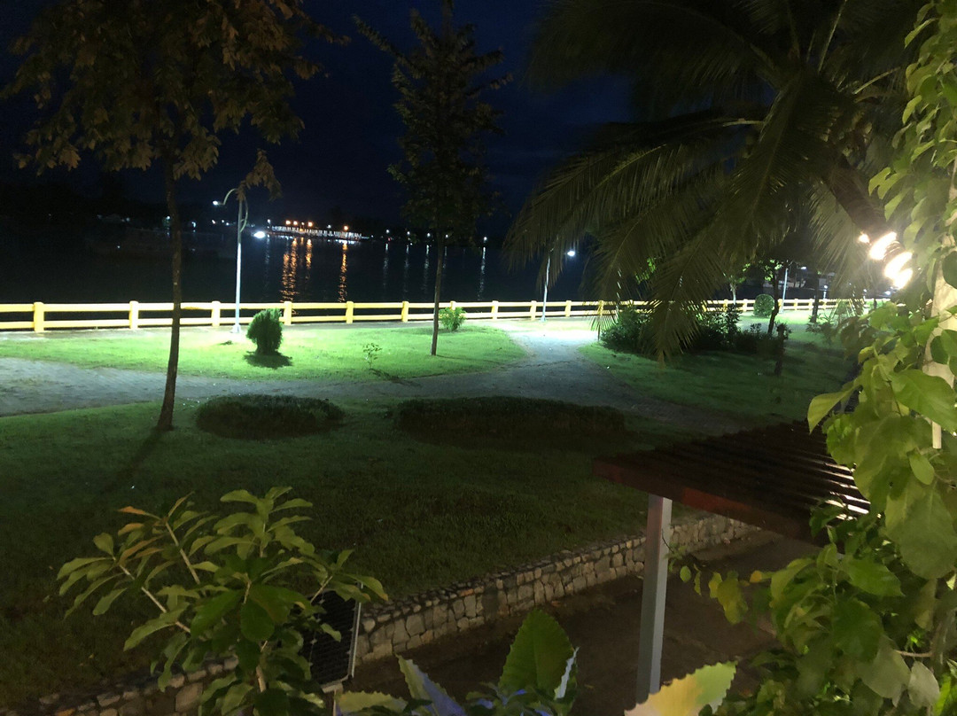 迪安达曼酒店主图