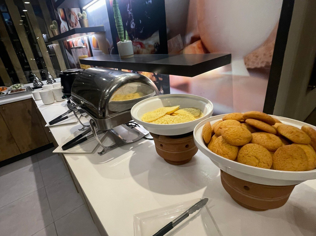 宜必思卡萨布兰卡西迪马鲁夫酒店主图