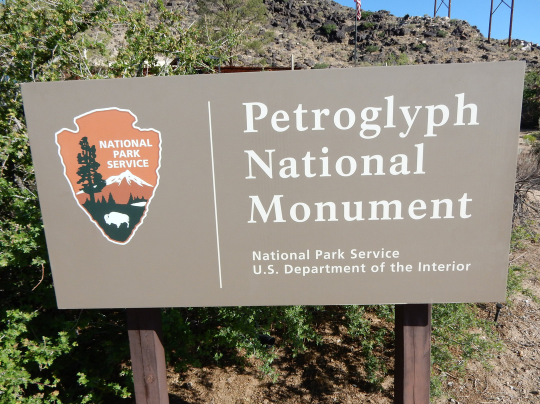 Petroglyph National Monument-阿尔伯克基必去景点