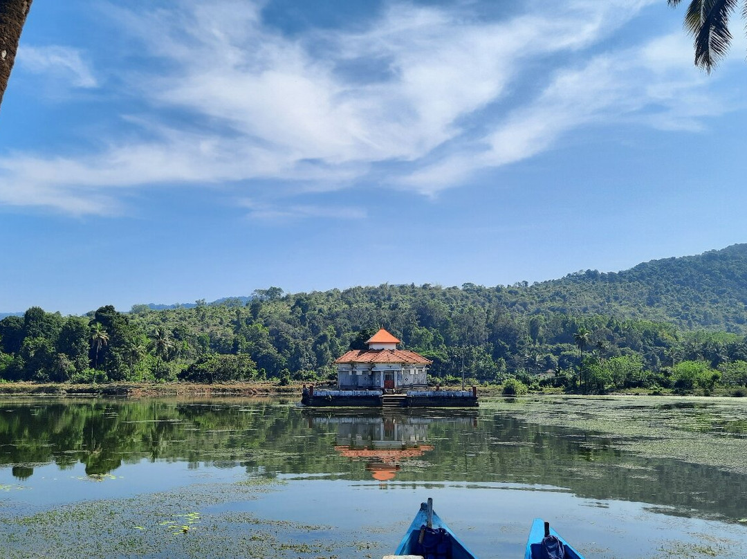 Jain Temple Varanga-Hebri必去景点