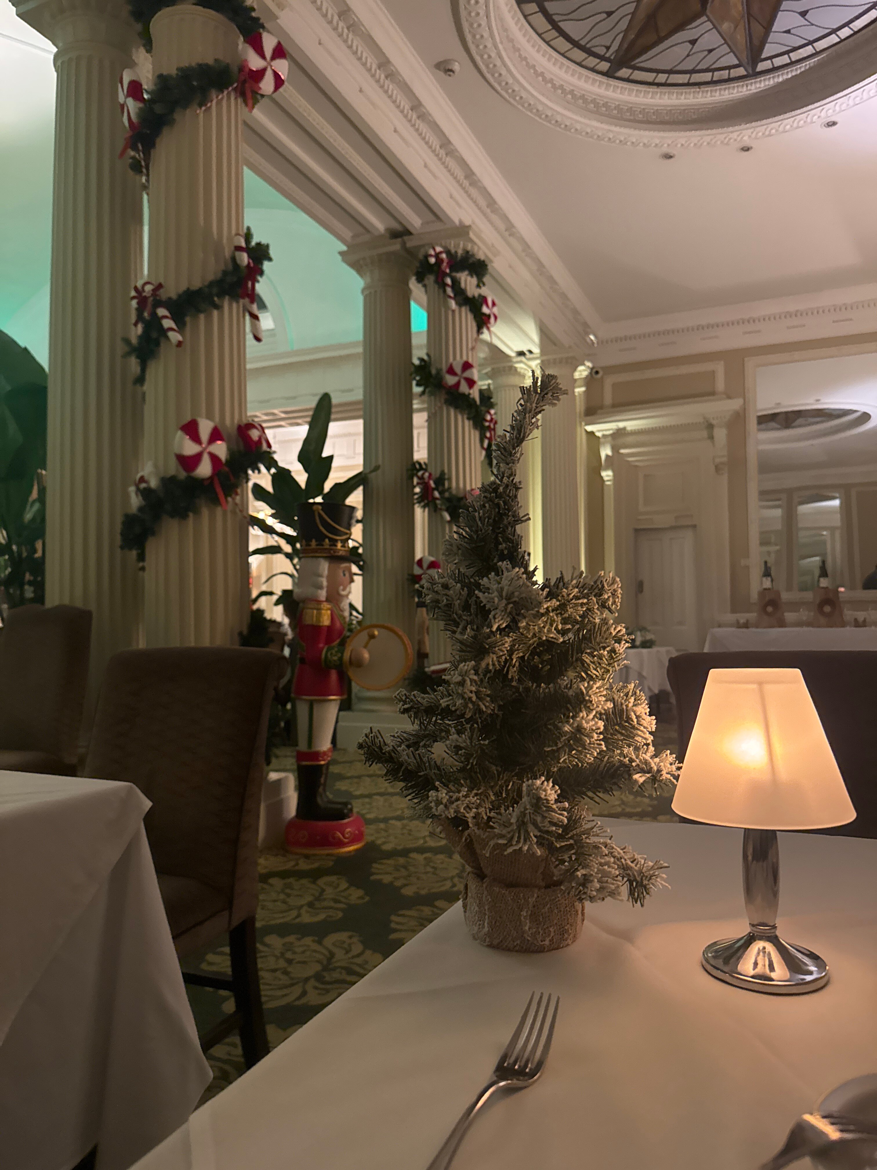 麦克唐纳德巴斯SPA度假酒店-官方