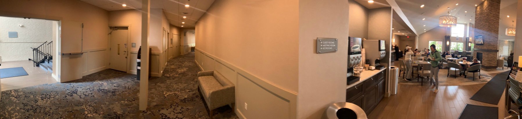 Howard Johnson by Wyndham Middletown Newport Area-浴室