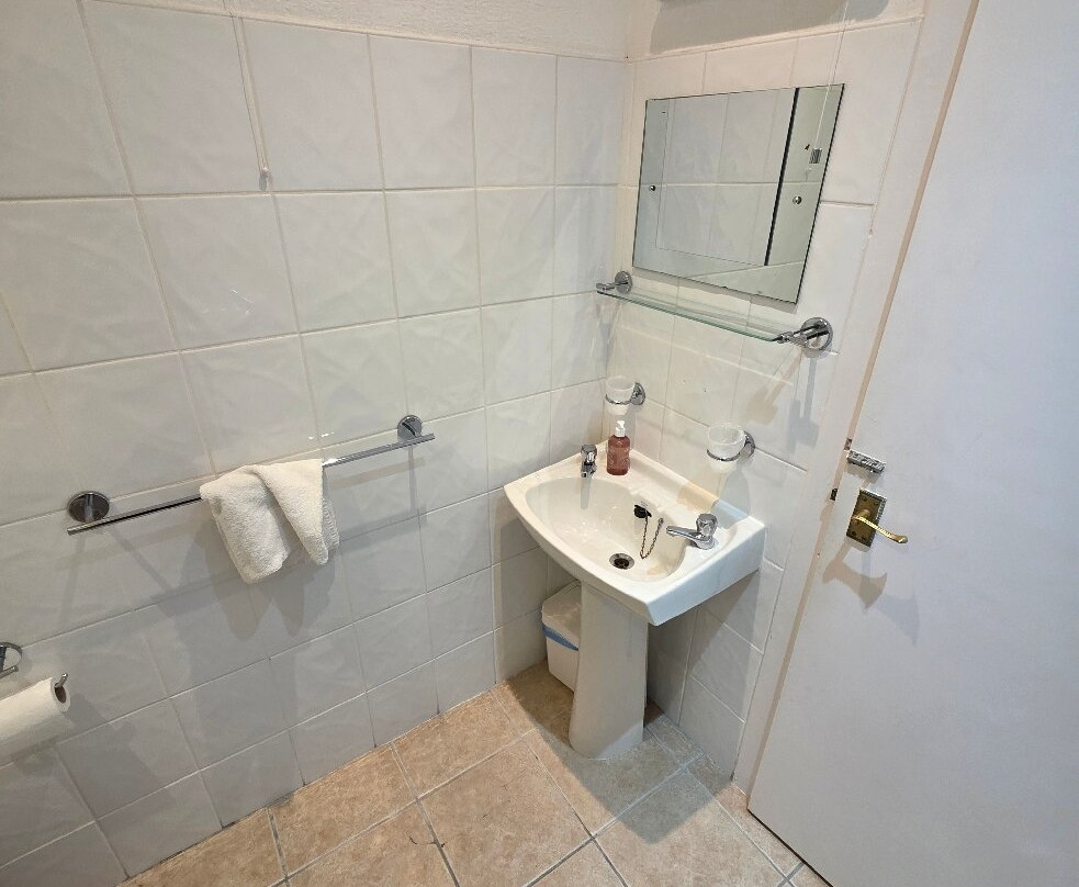 Woodhouse Hotel主图