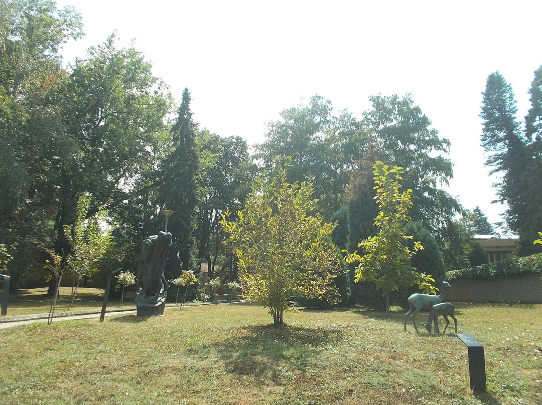 Josip Broz Tito Mausoleum-贝尔格莱德必去景点