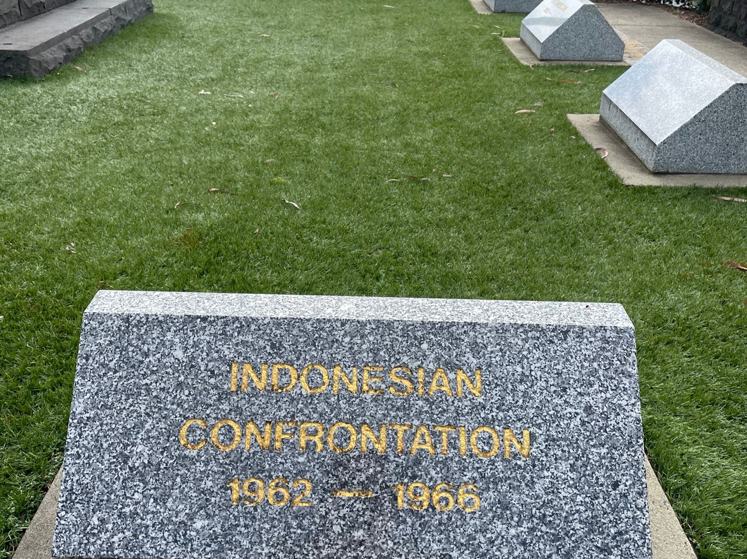 Berwick War Memorial and Plantation-伯威克必去景点