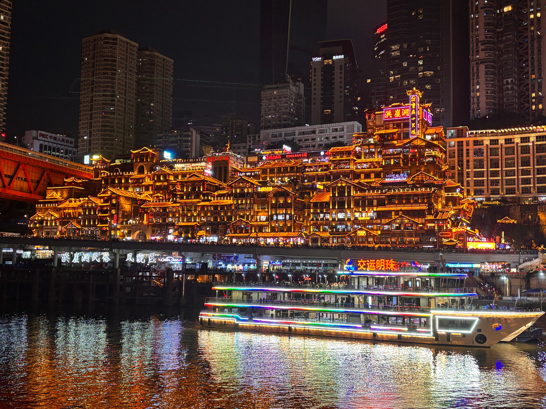 TravelChinaGuide的成都一日游-成都必去景点