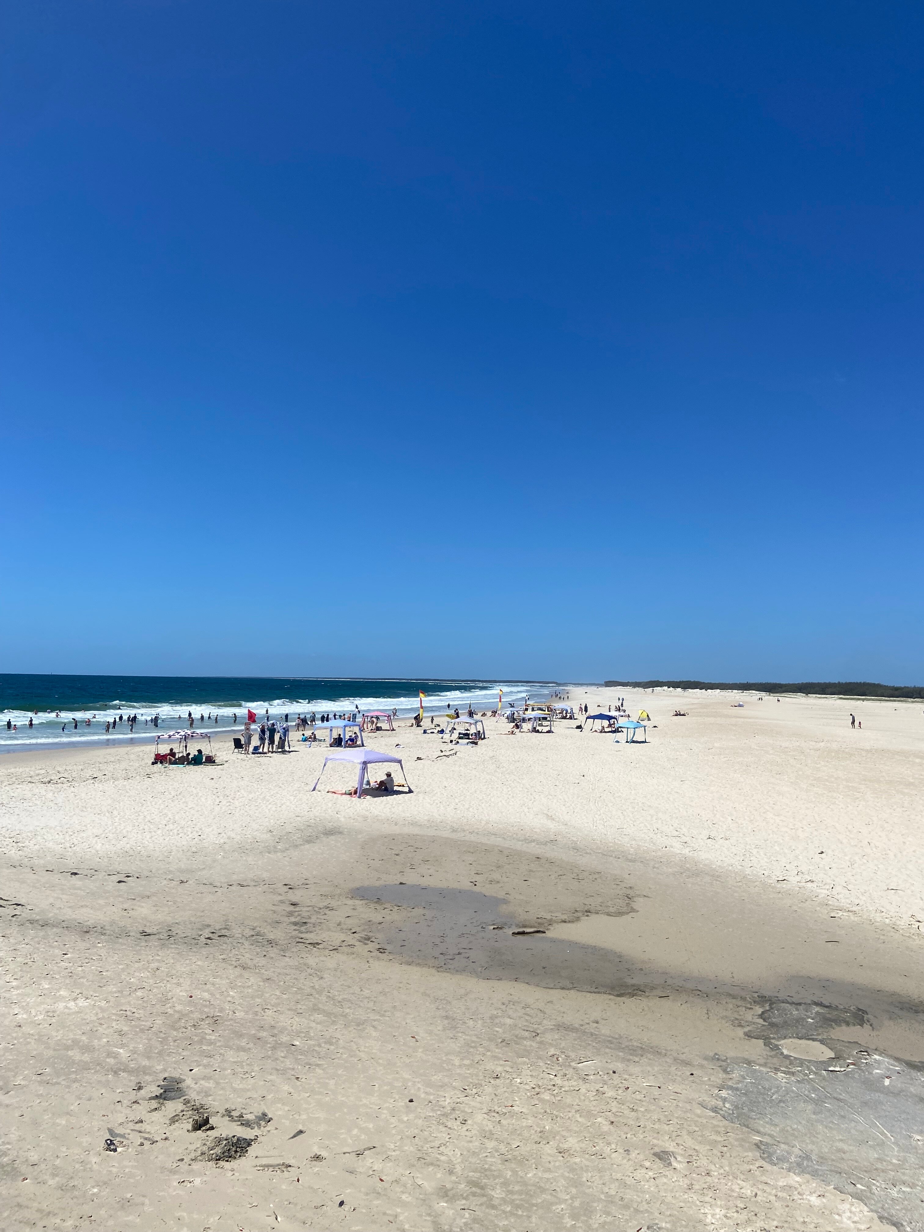 伦巴海滩度假村-泳池