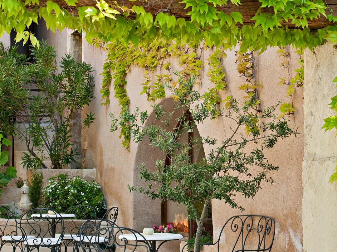 Le Mas de Guilles主图