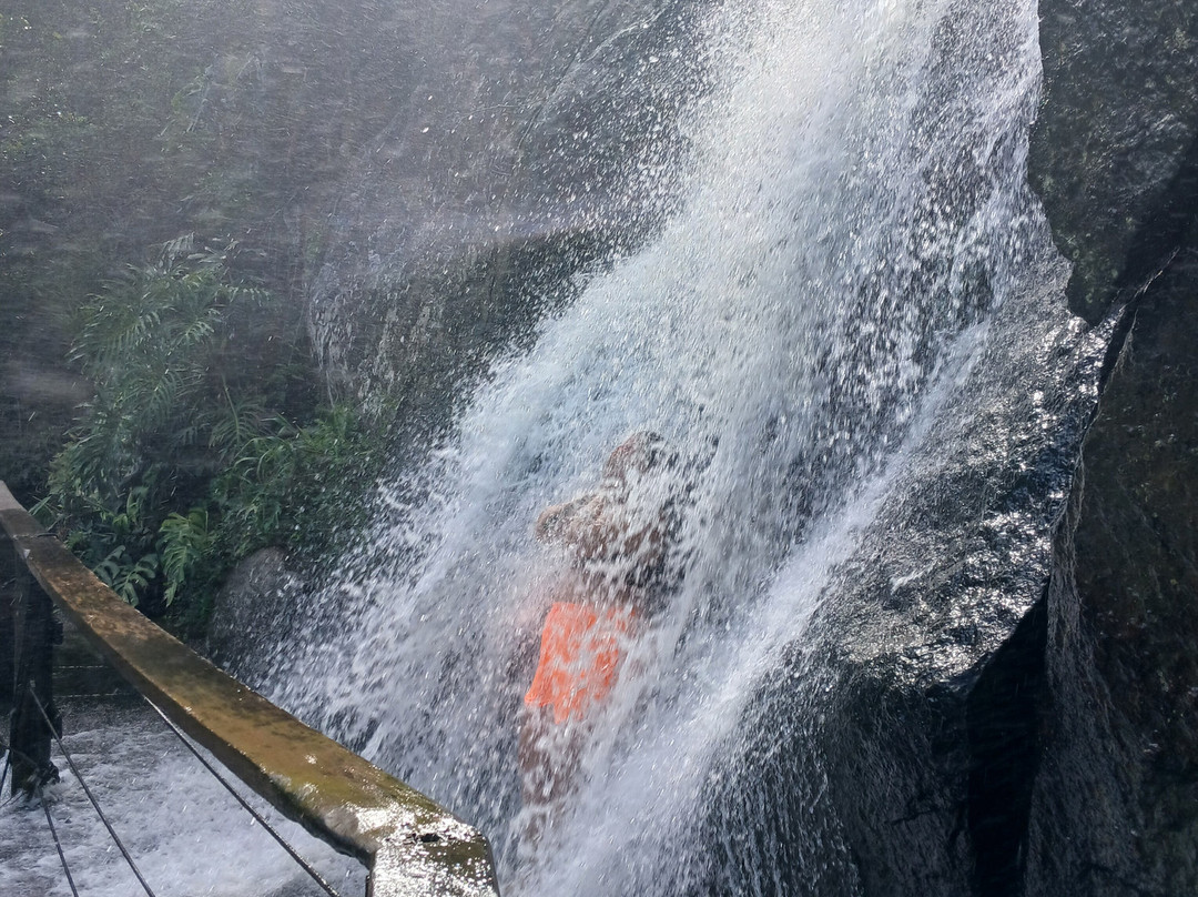 Praia do Iporanga-瓜鲁雅必去景点