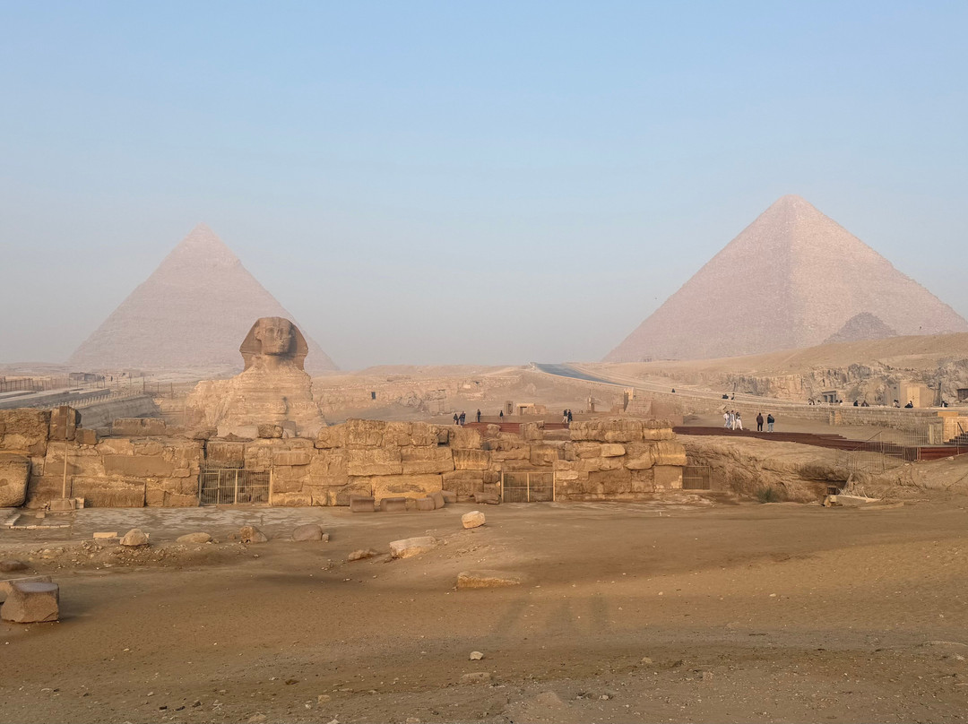 Amazing Cairo local guide - licensed Egyptologist specializing in tours, excursions and sightseeing around Cairo and surrounding areas-开罗必去景点