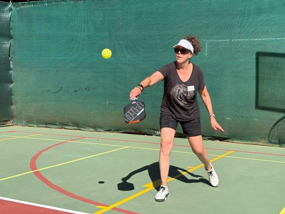 Lucy Kitcher Pickleball-格雷斯湾必去景点
