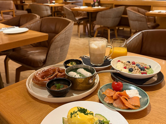 路易斯酒店主图