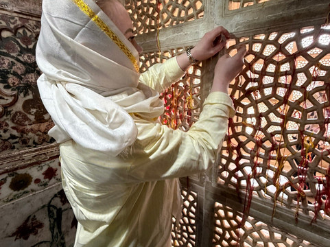 Explore With Guide-法塔赫布尔西格里必去景点