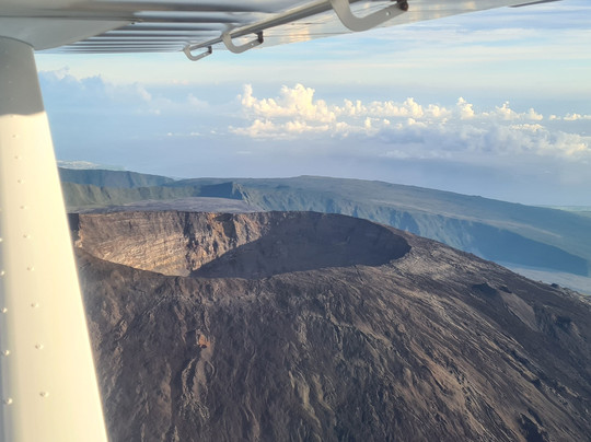 Survol Réunion-留尼旺圣皮耶必去景点
