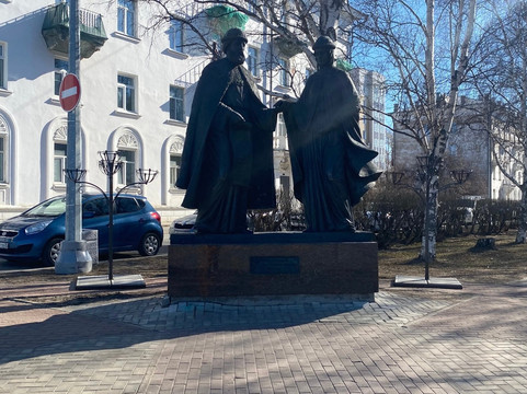 Monument to Peter and Fevronia-阿尔汉格尔斯克必去景点