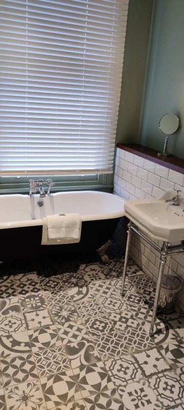 杜威恩酒店-查尔顿汉姆-浴室