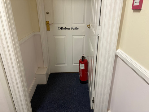 邓克利酒店主图