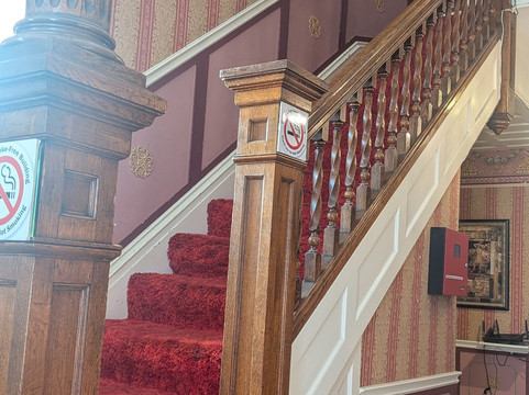 豪门套房酒店主图