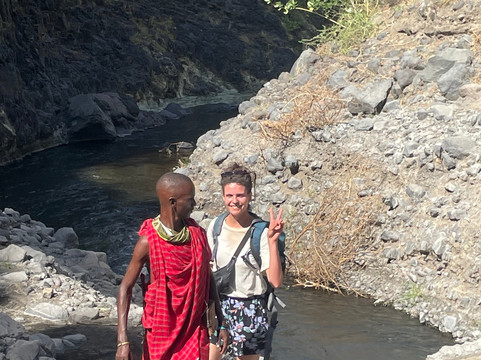 Engare sero waterfall-阿鲁沙必去景点