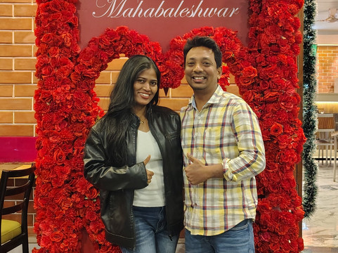 Rohit Wadewale Food Mall