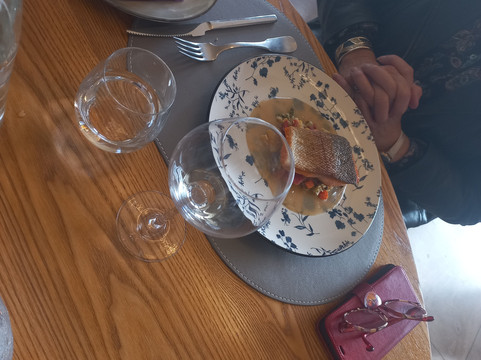 杜罗伊酒店主图