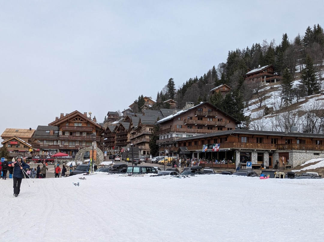 The Snow School-梅瑞贝尔必去景点