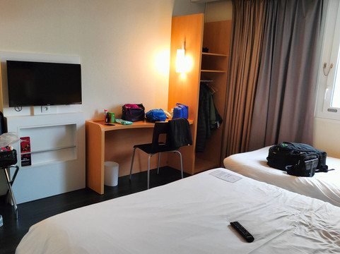 北里永克莱蒙费朗宜必思酒店主图