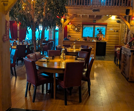 莫里安谢德乡村酒店主图