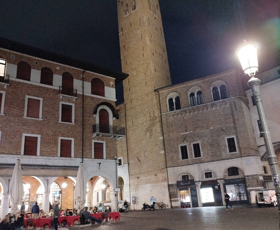 Piazza della Frutta-帕多瓦必去景点