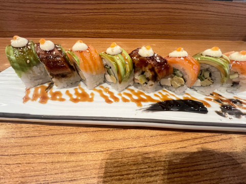 Okuna Sushi Jungceylon Phuket主图