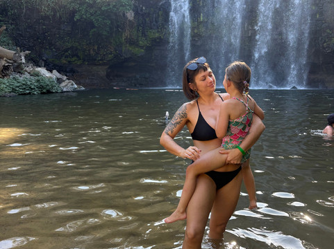 Erik Garcia Conchal Beach-孔查沙滩必去景点