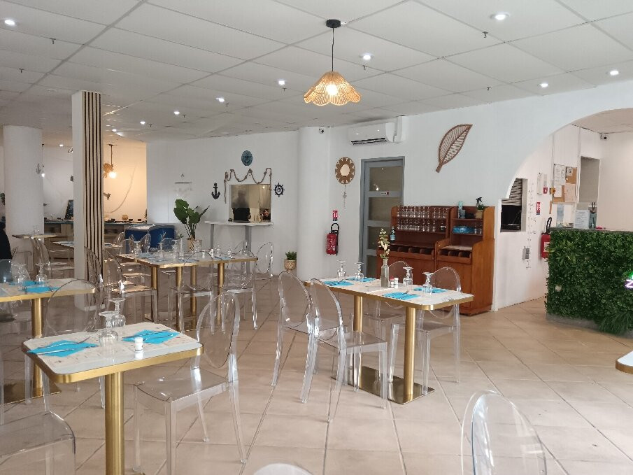 Le Buffet De La Mer