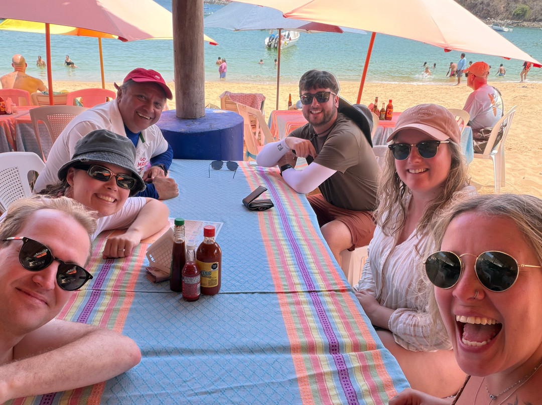 Mani Gonzalez Adventures-Crucecita必去景点