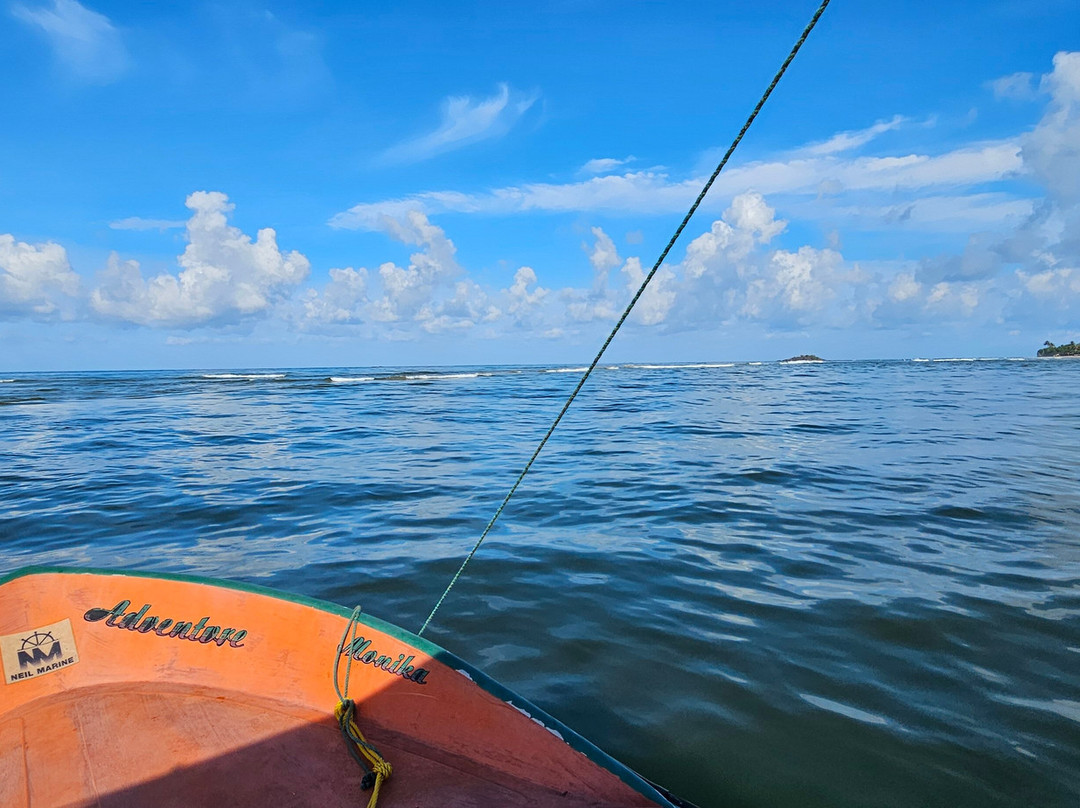 Lucky Boat Safari-班托塔必去景点