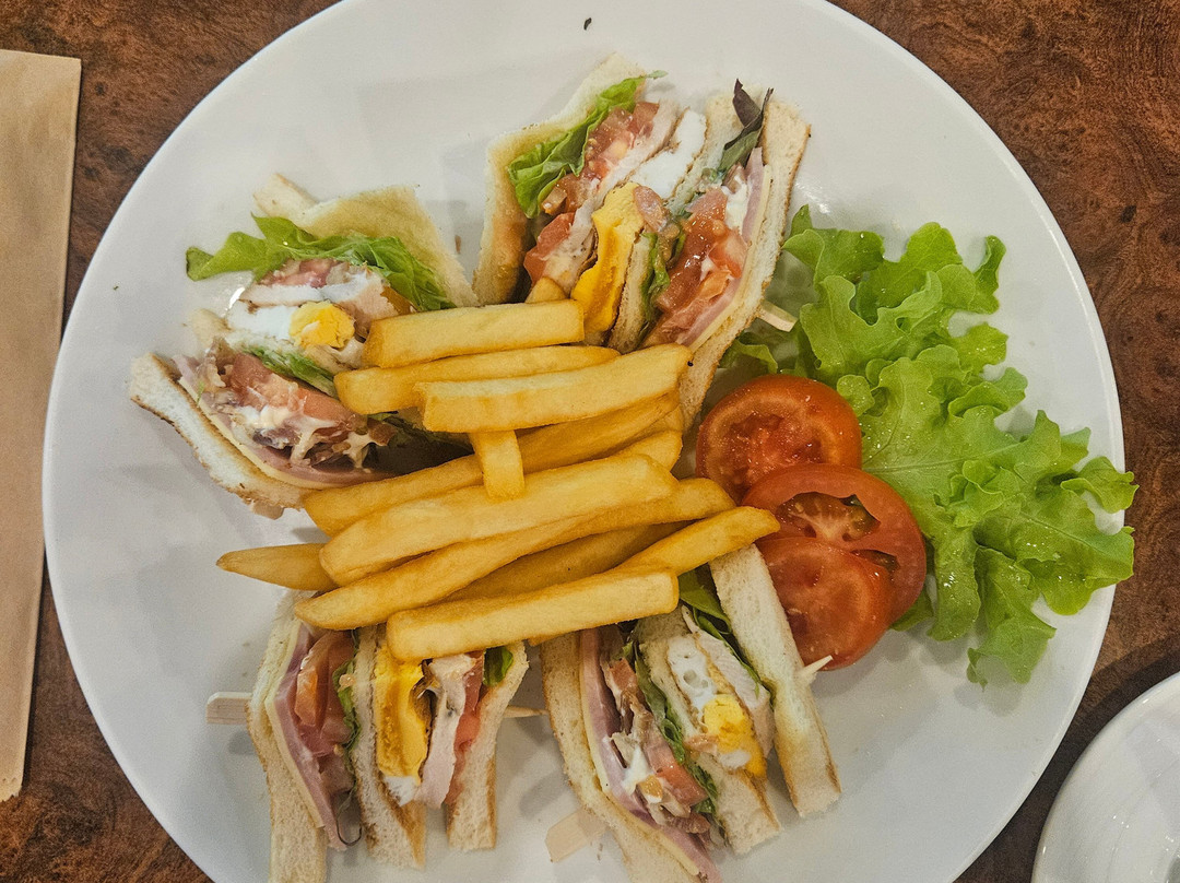 春田村高尔夫温泉酒店主图