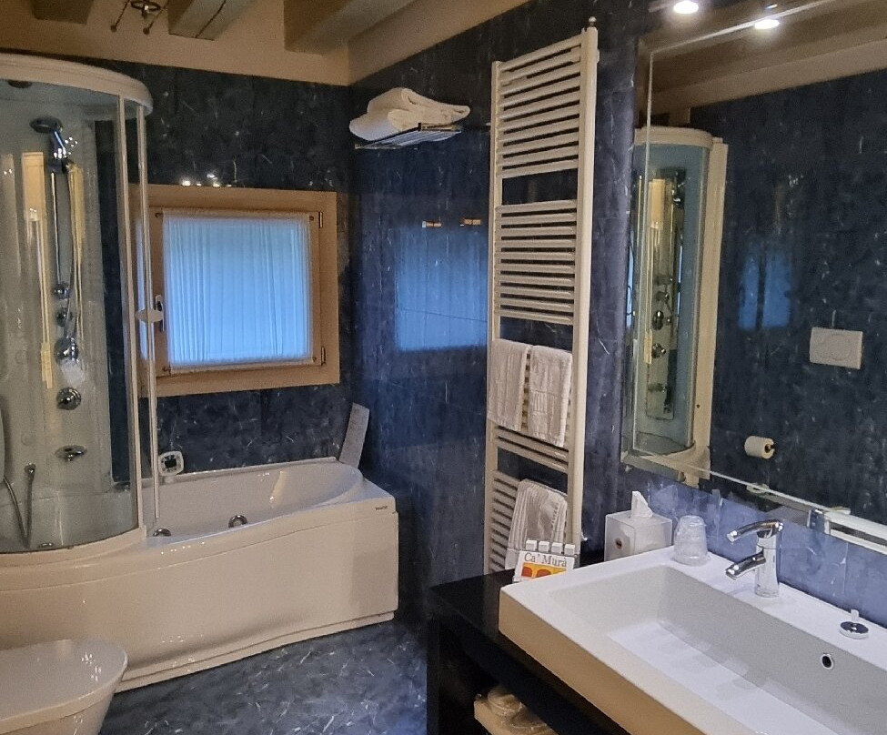 卡姆拉天然度假酒店主图