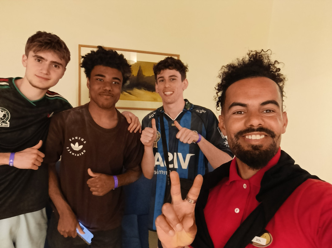 麦地那日光浴及海水浴酒店主图