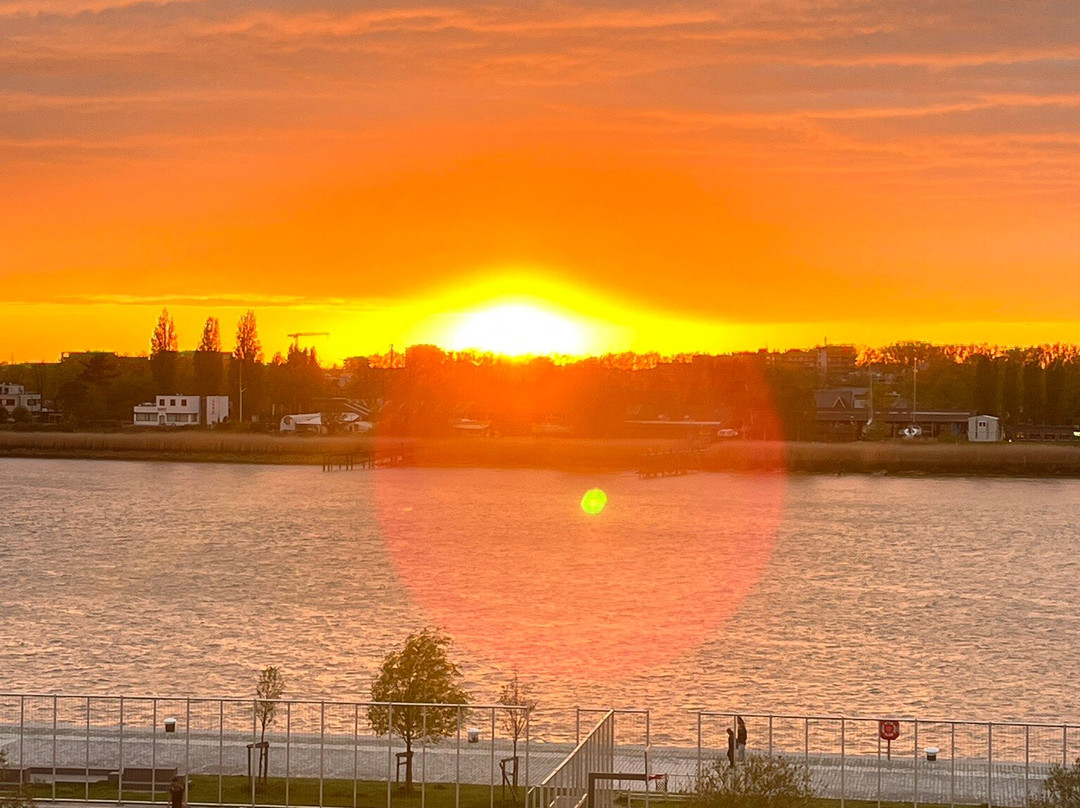 凯 11 号酒店主图