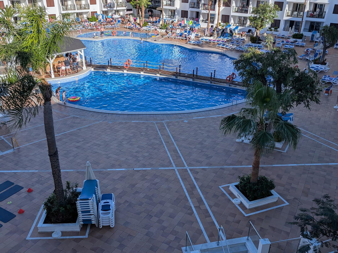 环球塔迈莫热带酒店主图