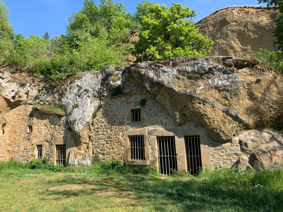 Site Troglodyte de Chateauneuf Sur Isere-Chateauneuf-sur-Isere必去景点